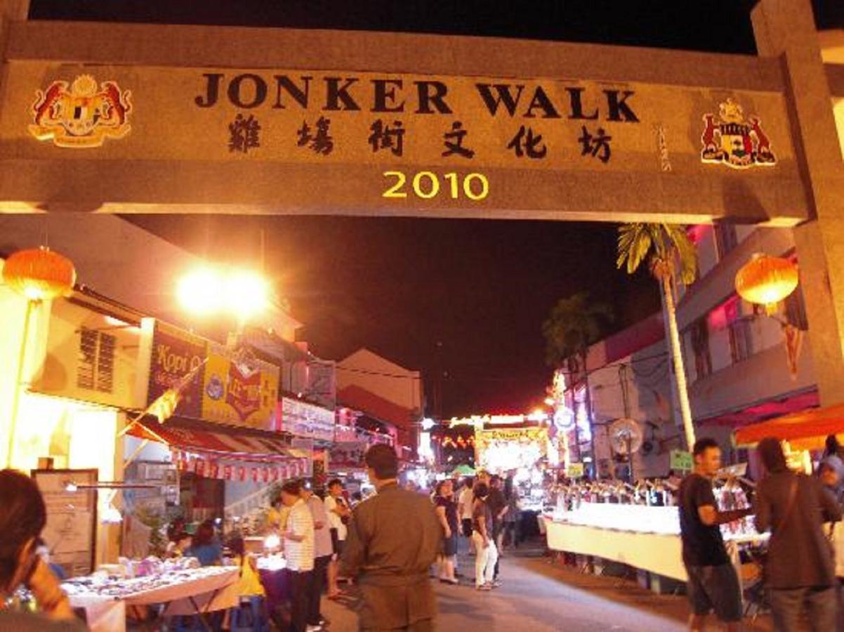 Dekota Homestay Jonker Melaka Eksteriør bilde